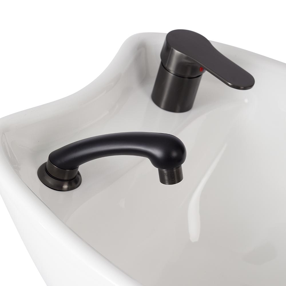 10151.01 Matte Black Taps_001