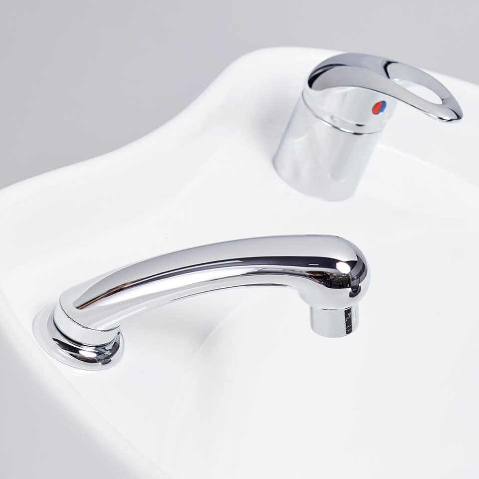 Chrome Flick Mixer Tapset 5L/min for Shampoo Basins Comfortel