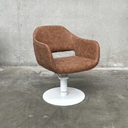 Meadow Tan Styling Chair White Hydraulic and Base - Seconds
